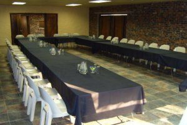 Bundu Game Lodge & Conference Centre