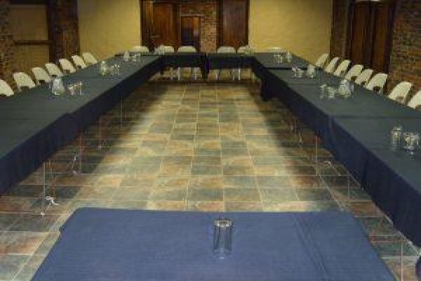 Bundu Game Lodge & Conference Centre