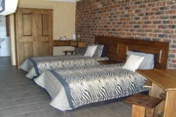 Bundu Game Lodge & Conference Centre