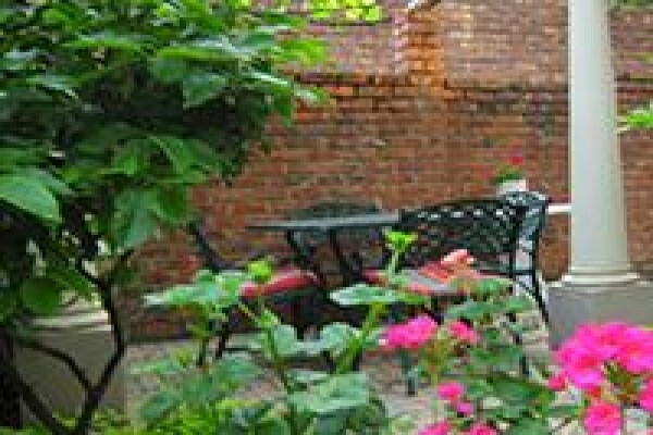 Rossini Guest Lodge