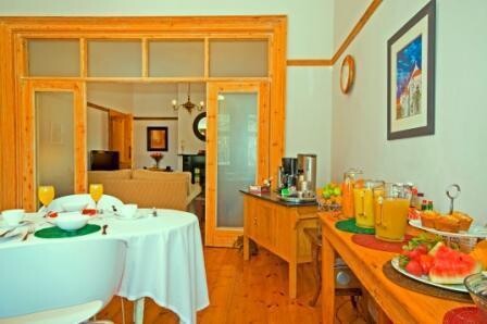 Urban Manor Bnb