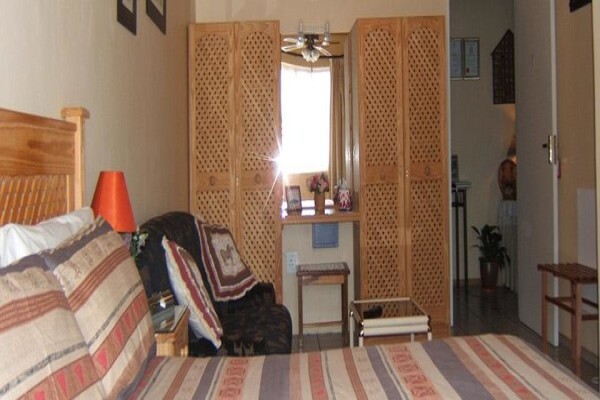 Ratanga Lodge Guest House