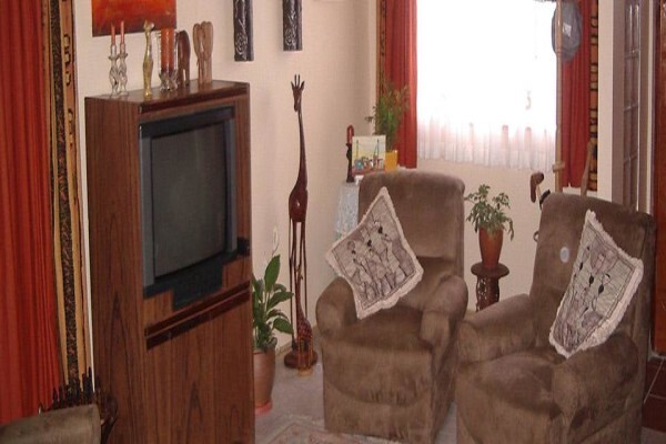 Ratanga Lodge Guest House