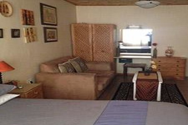 Ratanga Lodge Guest House