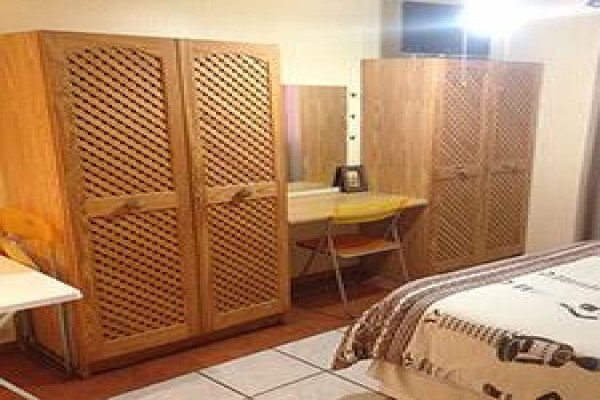 Ratanga Lodge Guest House