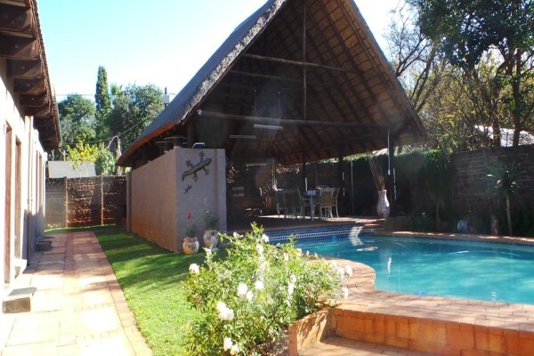 Travellers Nest Guest House And Conference Centre