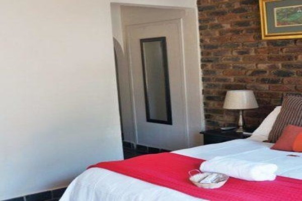 Travellers Nest Guest House And Conference Centre