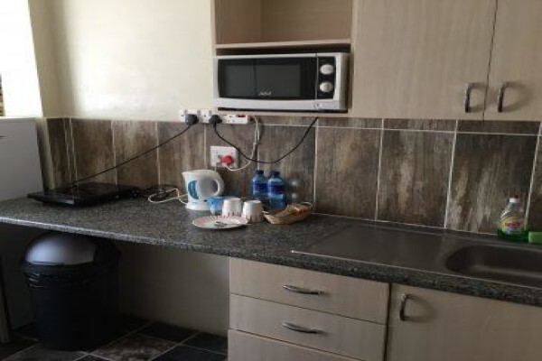 Travellers Nest Guest House And Conference Centre