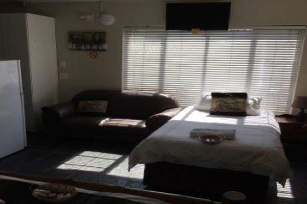 Travellers Nest Guest House And Conference Centre