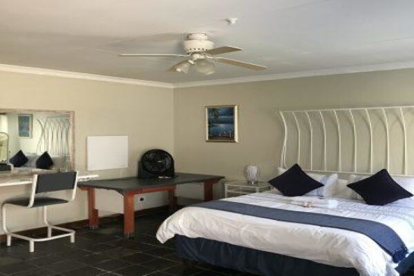 Travellers Nest Guest House And Conference Centre