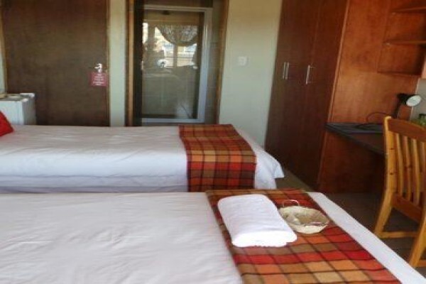 Travellers Nest Guest House And Conference Centre