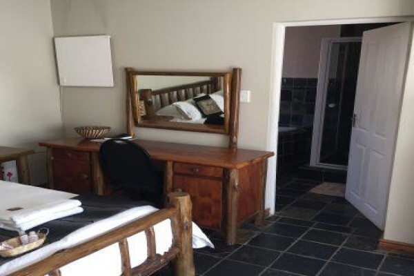 Travellers Nest Guest House And Conference Centre