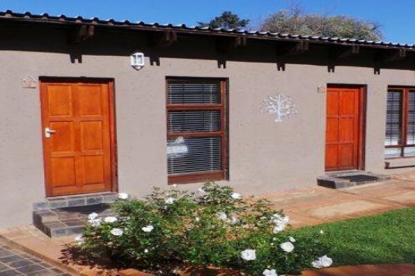 Travellers Nest Guest House And Conference Centre