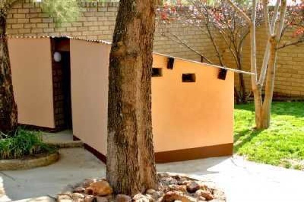 Pin Oaks Kennels