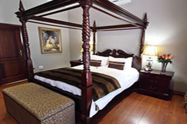 Candlewoods Guesthouse