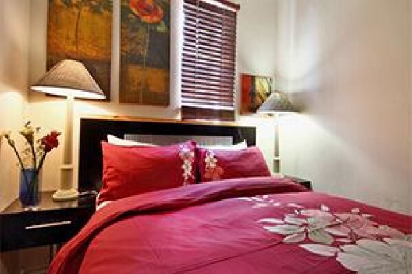 Forty8 Backpackers Hotel