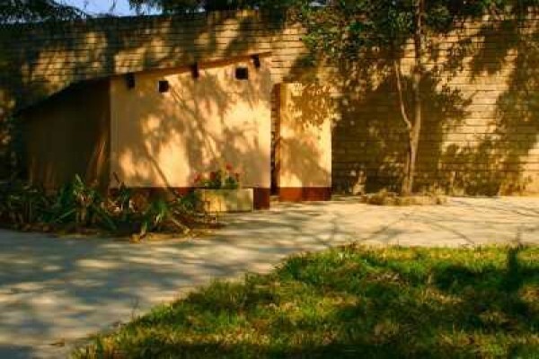 Pin Oaks Kennels