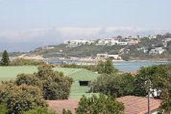 Apartment At Plett