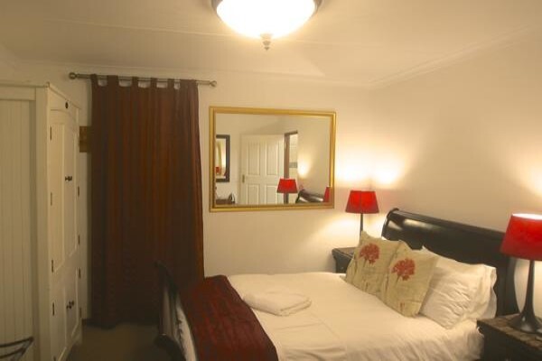 Mountain Dew Guest House