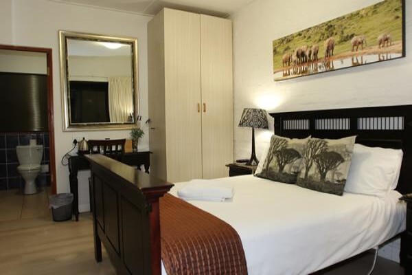 Mountain Dew Guest House