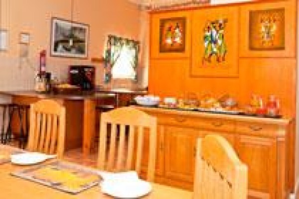 Annette Guesthouse