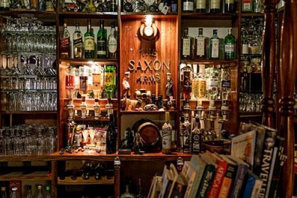 Saxon Lodge