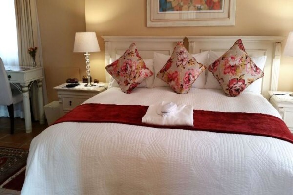 Riversong Guesthouse