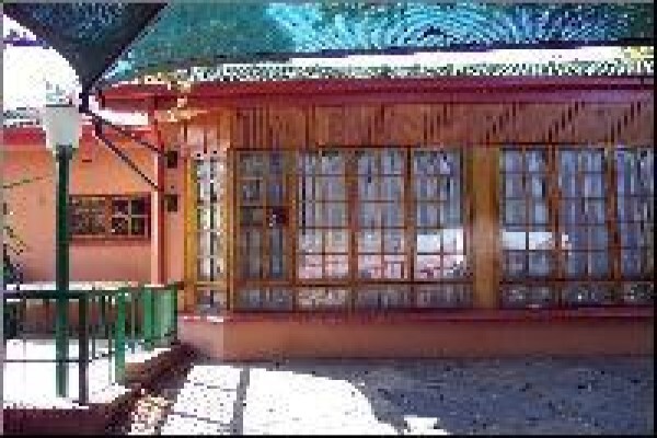 At Rainbow'S End Guesthouse