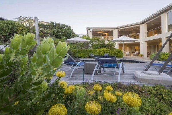 Bahari Beach House