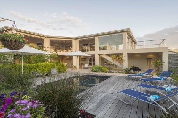 Bahari Beach House