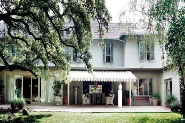 Hoeveld House