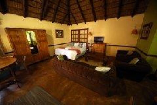 Makarios Lodge And Conferencing And Tours