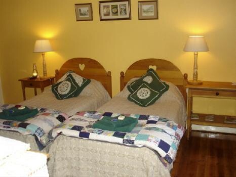 Heritage House Bed & Breakfast
