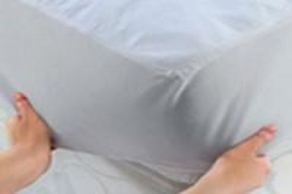 Linen Bedding