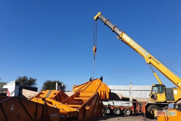 Junior Geel Crane Hire