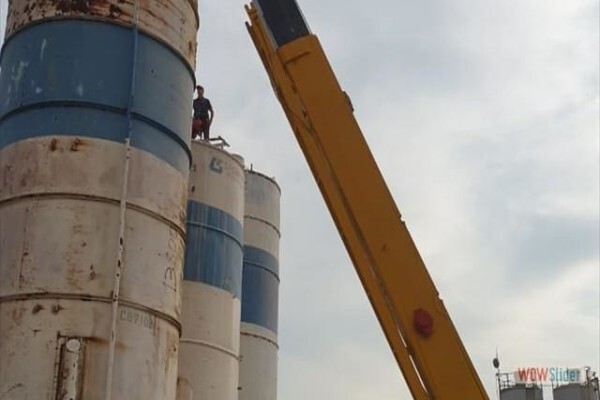 Junior Geel Crane Hire