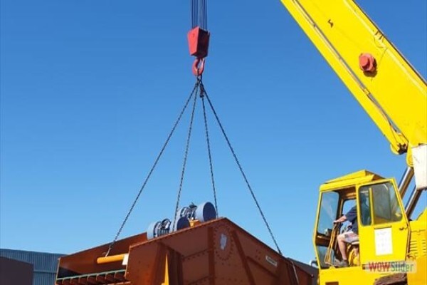 Junior Geel Crane Hire