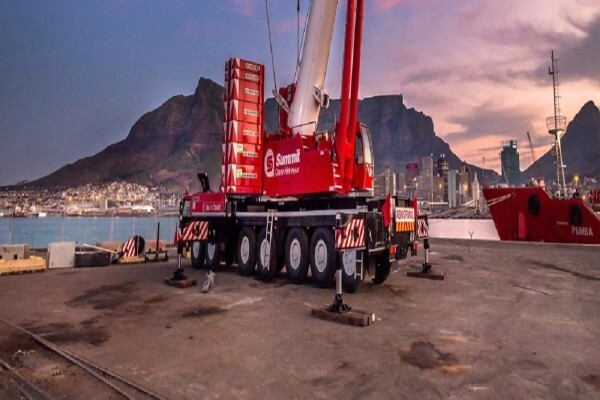 Summit Crane Hire