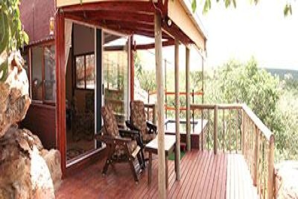 Madikela Game Lodge