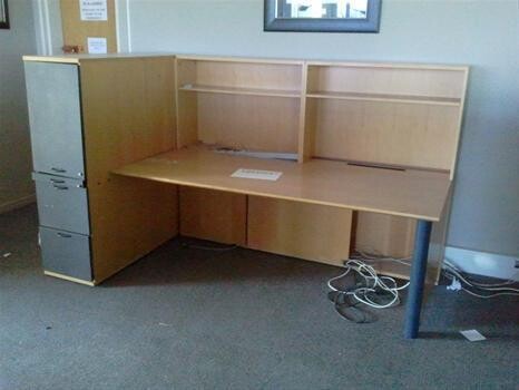 Free Standing Desks