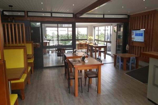 Paul Coetser Brokers CC