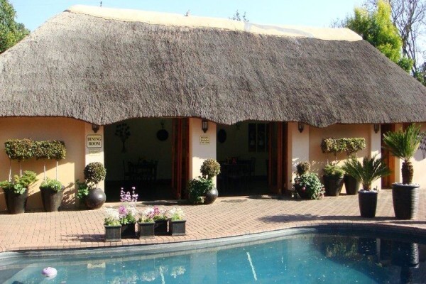 Paul Coetser Brokers CC