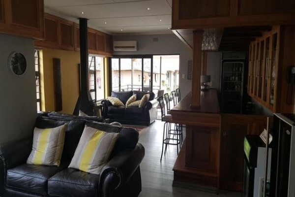Paul Coetser Brokers CC
