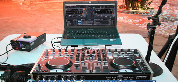 Dj Wonderweb