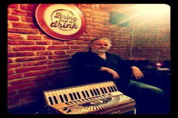 Background Accordion Music