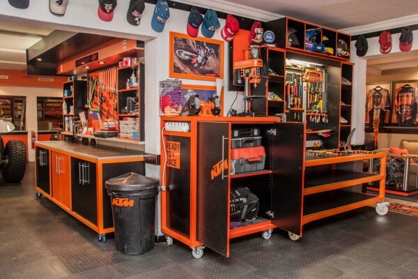 Cabinet Design Studio