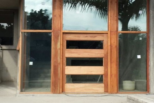 Decor Hardware