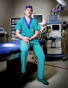 Dr Jonathan G Leith