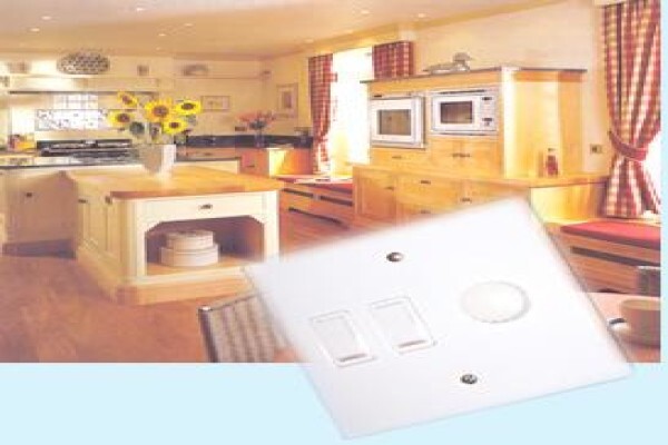 R & D Electronics