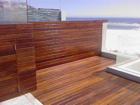 Maxim Decor